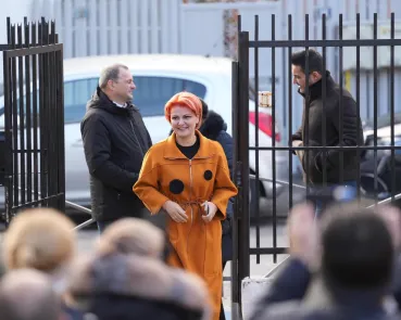 Foto: Lia Olguța Vasilescu: Știți e o vorbă - criminalul se întoarce întotdeauna la locul faptei