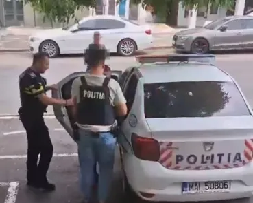 Foto: Un bărbat din Segarcea, reținut pentru ultraj după ce a amenințat un polițist