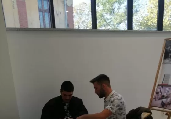 Imagine Studenții craioveni au realizat un brad de Guinness World Records