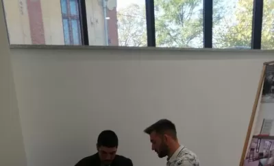 Foto: Studenții craioveni au realizat un brad de Guinness World Records
