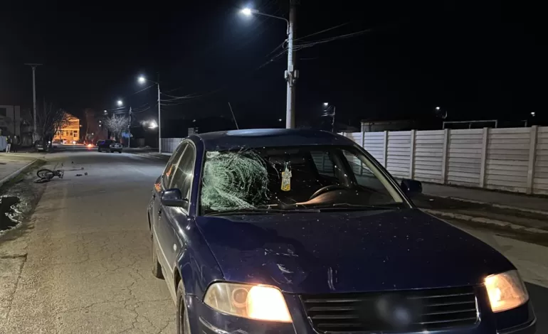 Foto: Accident mortal în Corabia. Un biciclist a murit