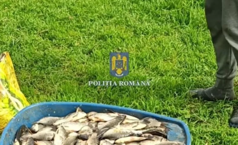 Foto: 200 metri de plase monofilament, confiscate de polițiști