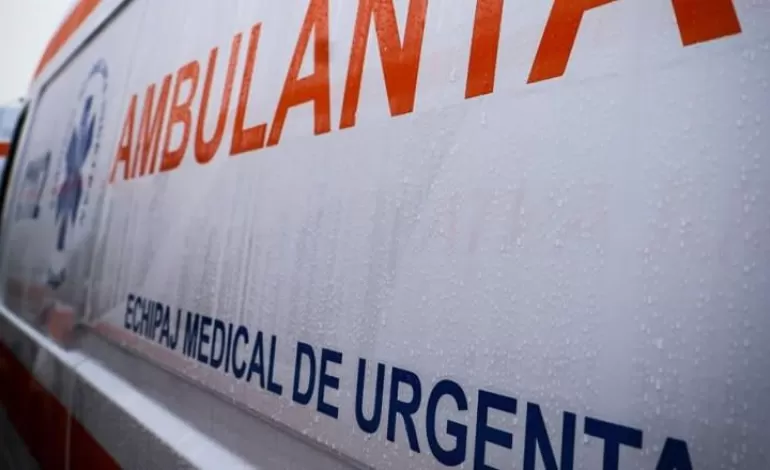 Foto: Accident în Daneți. O persoană a ajuns la spital