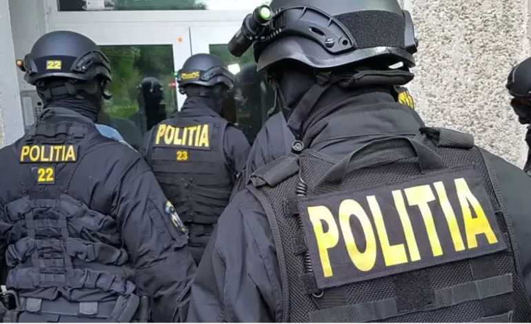 Foto: Femeie din municipiul Craiova, urmărită internațional, prinsă de polițiștii doljeni