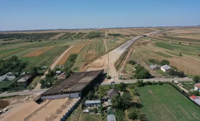 Foto: Grindeanu: Sunt optimist că în această toamnă vom avea drumul expres dat în circulaţie