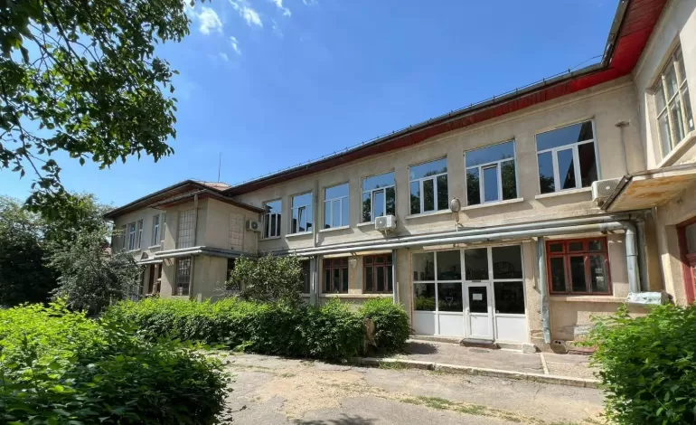Foto: Campus de 8 milioane de euro la “Petrache Trișcu“