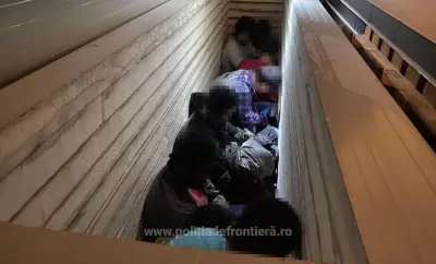 Foto: 38 de percheziții pentru destructurarea unei rețele de traficanți de migranți