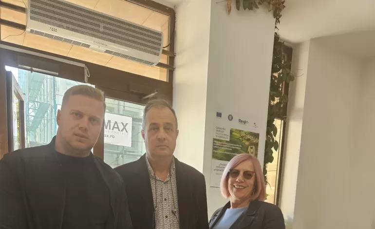 Foto: Alte 30.000 cărți funciare gratuite ajung la doljenii din șapte comune doljene