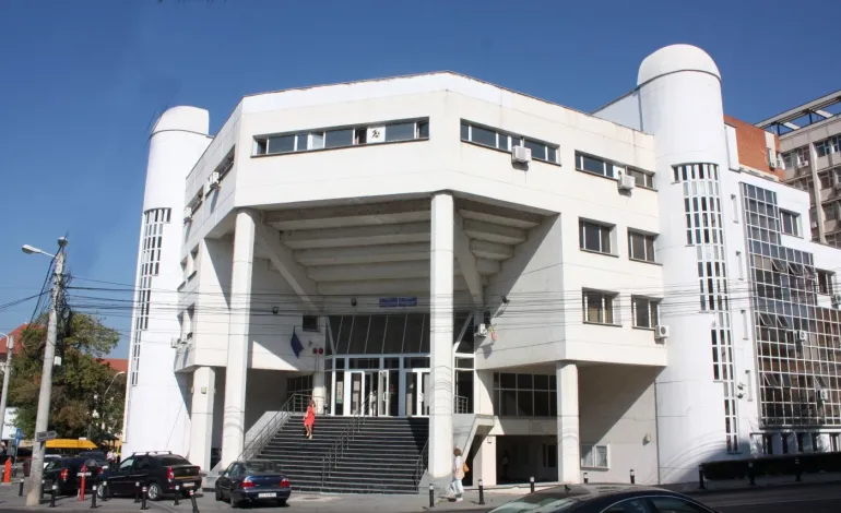 Foto: Craiova găzduiește etapa națională  din cadrul  Concursului ,,Istorie și societate în dimensiune virtuală”