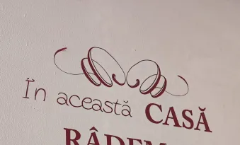Foto: „Unde se sting palmele și începe speranța” — Povestea mamelor care aleg adăpost la Centrul Sf. Ecaterina