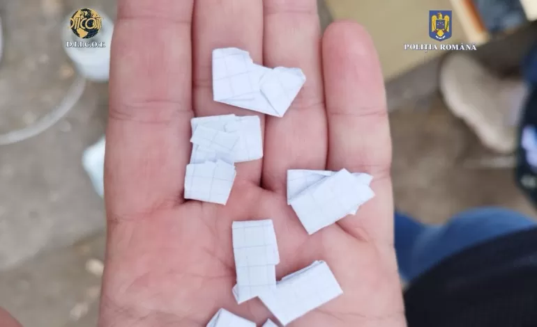 Foto: Arestat după ce ar fi vândut droguri pe platforme criptate