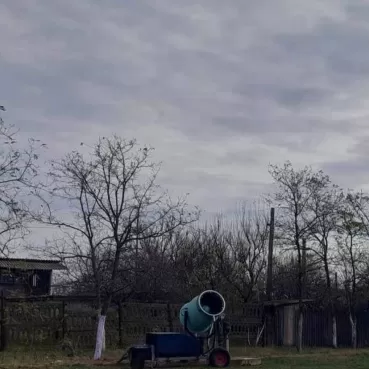 Foto: Se deschide sezonul de ski la Coșoveni: primăria a luat tun de zăpadă artificială