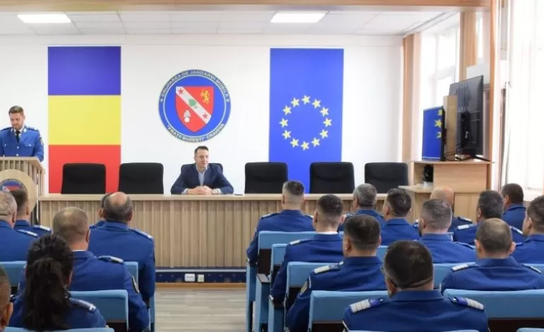 Foto: Comandantul GJMb Craiova, Cosmin Mirea, cel mai tânăr general de brigadă din Jandarmerie